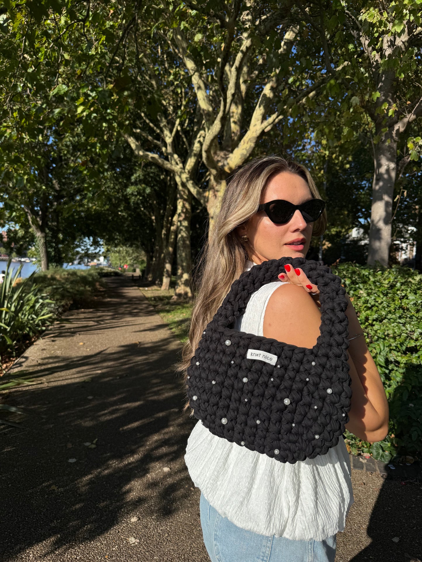 pearl bag - black