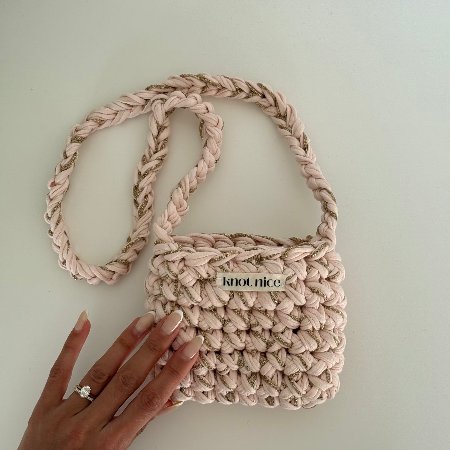 kiddie knot - pink & gold glitter