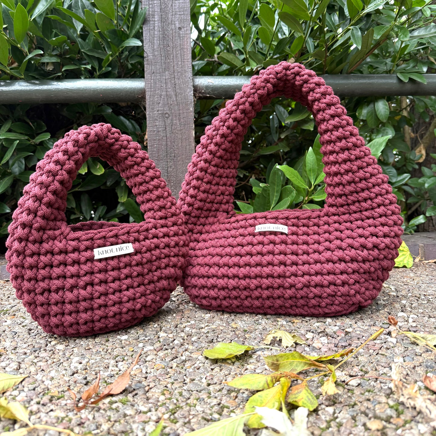 egg bag mini - burgundy