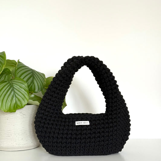 egg bag - black