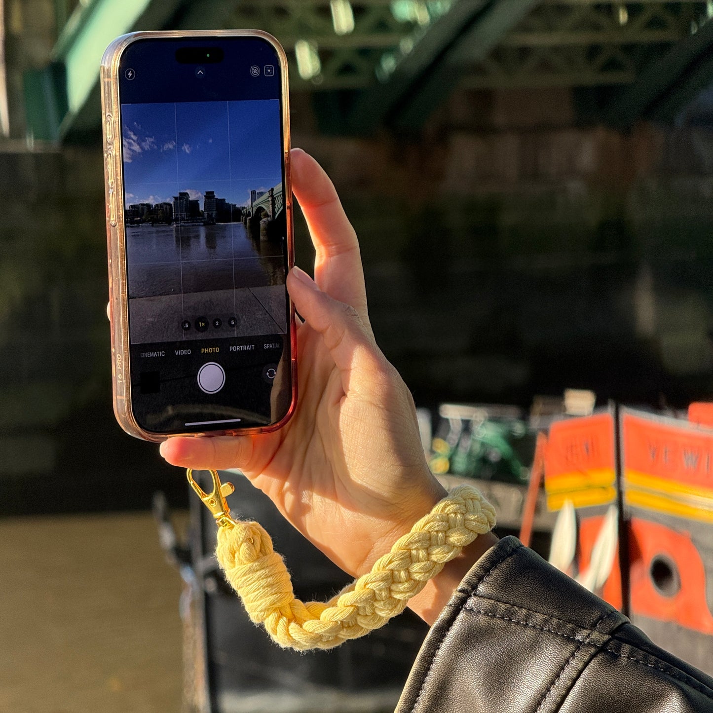 wristlet - olive green