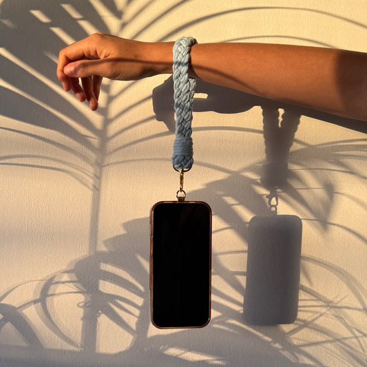 wristlet - baby blue