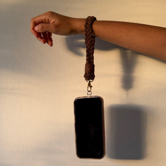 wristlet - chocolate brown