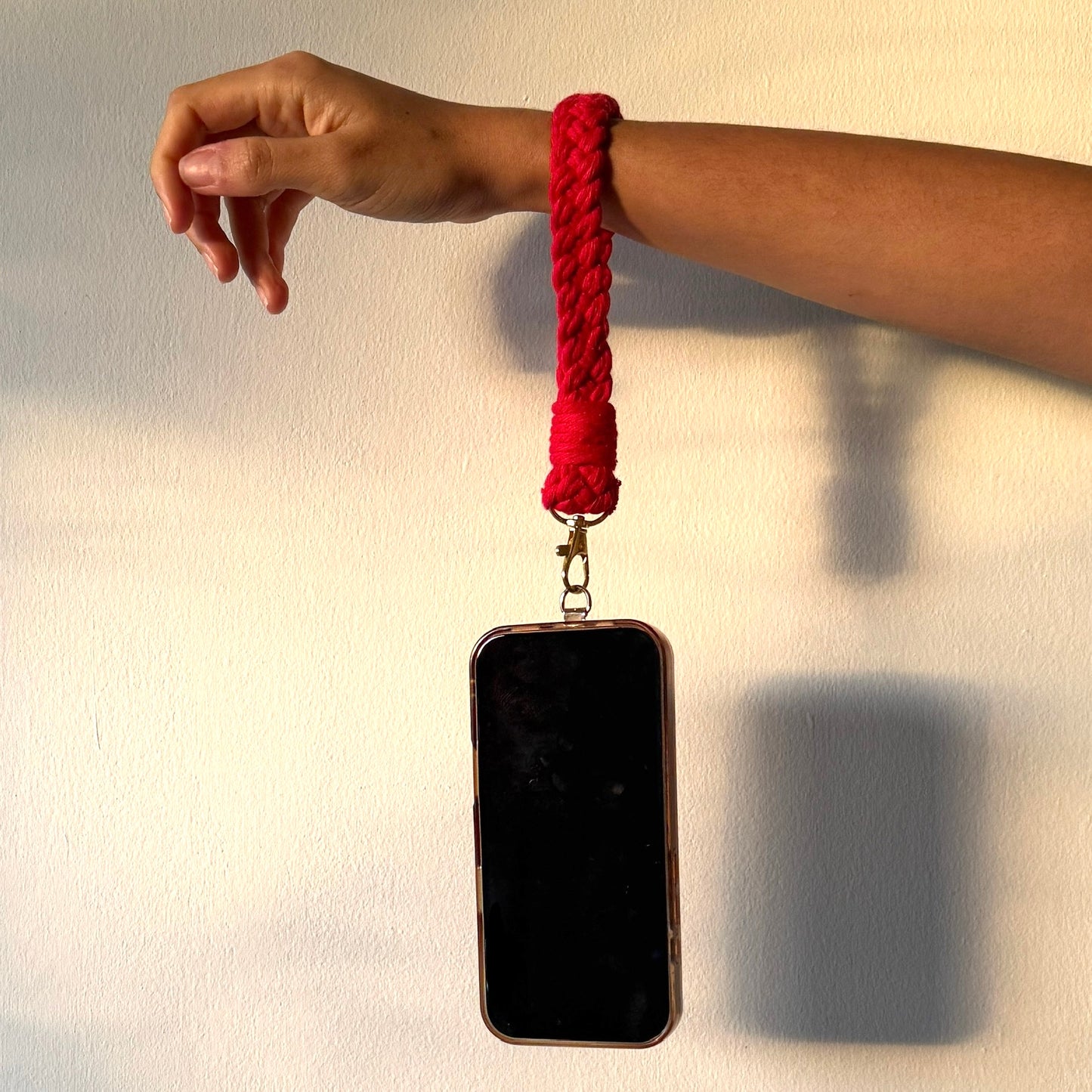 wristlet - bright red